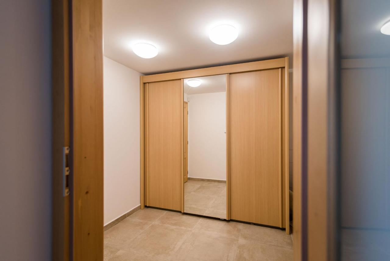 Ayni Apartman Семіли Екстер'єр фото